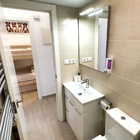 Dom wakacyjny Skol 350. Great 2 Bedroom In Skol *